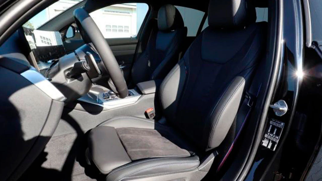 BitCars-bmw-330-i-lci-m-sport-buy-with-bitcoin11_1500x.webp