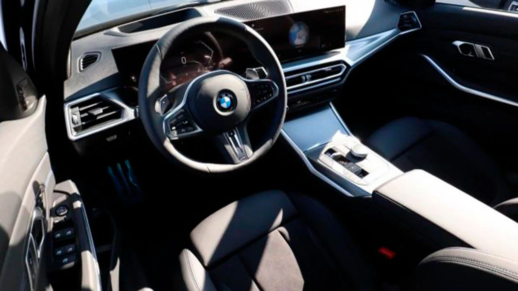 BitCars-bmw-330-i-lci-m-sport-buy-with-bitcoin21_1500x.webp