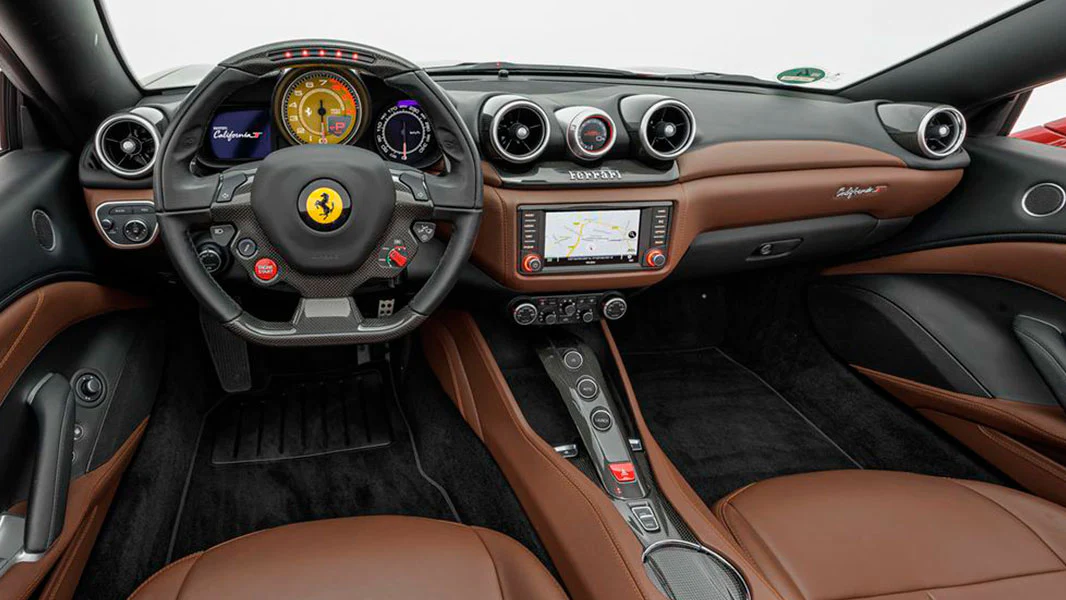 BitCars-ferrari-california-t-buy-with-bitcoin2_1500x.webp