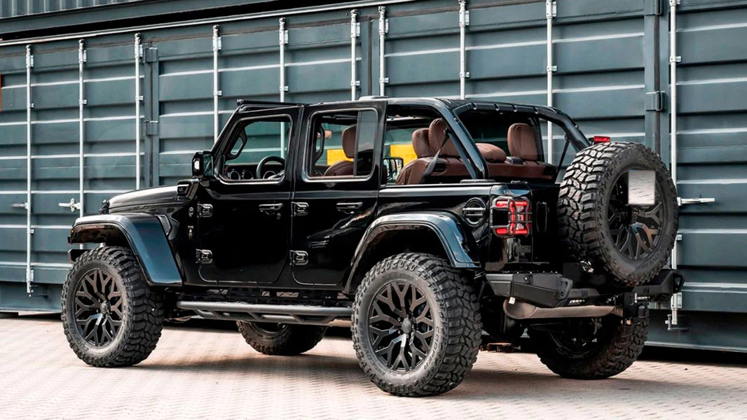 BitCars-jeep-wrangler-unlimited-sahara-back-with-bitcoin_1500x.webp