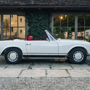 Mercedes-Benz 280 SL Pagoda