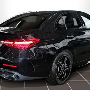 Mercedes-Benz C 300 e AMG