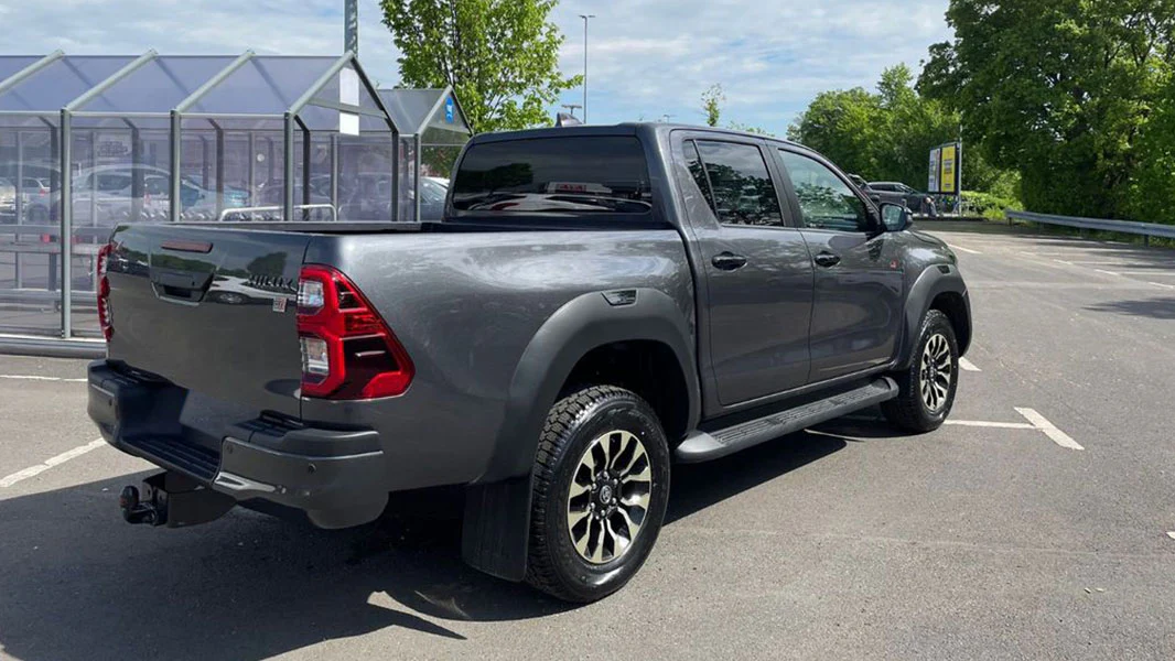 BitCars-toyota-hilux-buy-with-btc-bitcoin1_1500x.webp