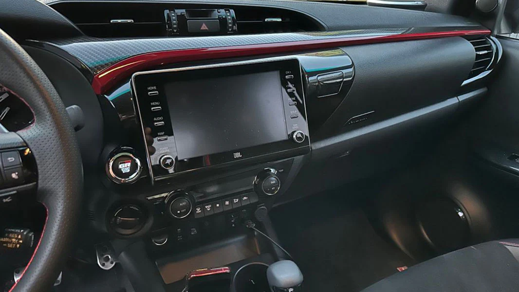 BitCars-toyota-hilux-buy-with-btc-bitcoin4_1500x.webp